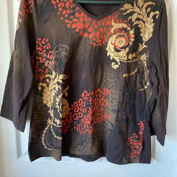 Laura Ashley Blouse Women’s Size Large 3/4 Sleeve V Neck Relaxed Floral Animal - Picture 4 of 8